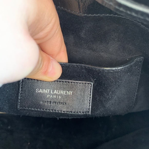 SAINT LAURENT Emmanuelle black Leather Bucket Bag - Picture 6 of 8
